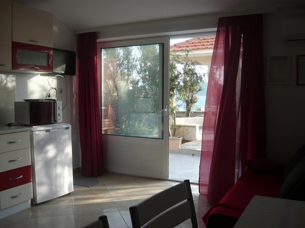 Apartments Luka Sevid Ngoại thất bức ảnh